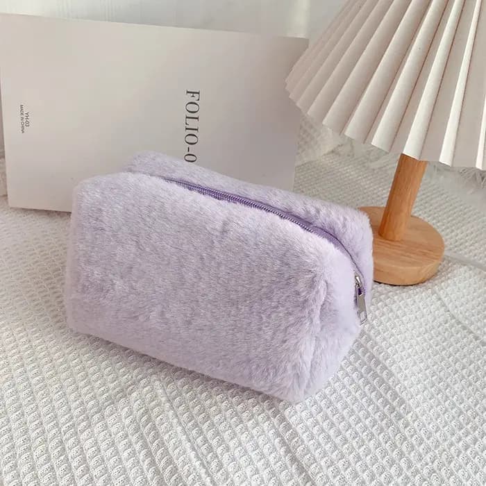 Sacs de maquillage en fourrure pour femmes, sac à cosmétiques de voyage souple, étui de rangement pour jeunes filles, trousse de maquillage nécessaire, sacs à main solides 1 pièce