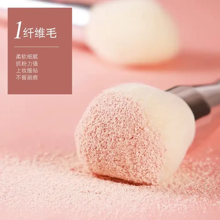 Argent pinceaux de maquillage entièrement fonctionnels de haute qualité fond de teint poudre fard à joues surbrillance