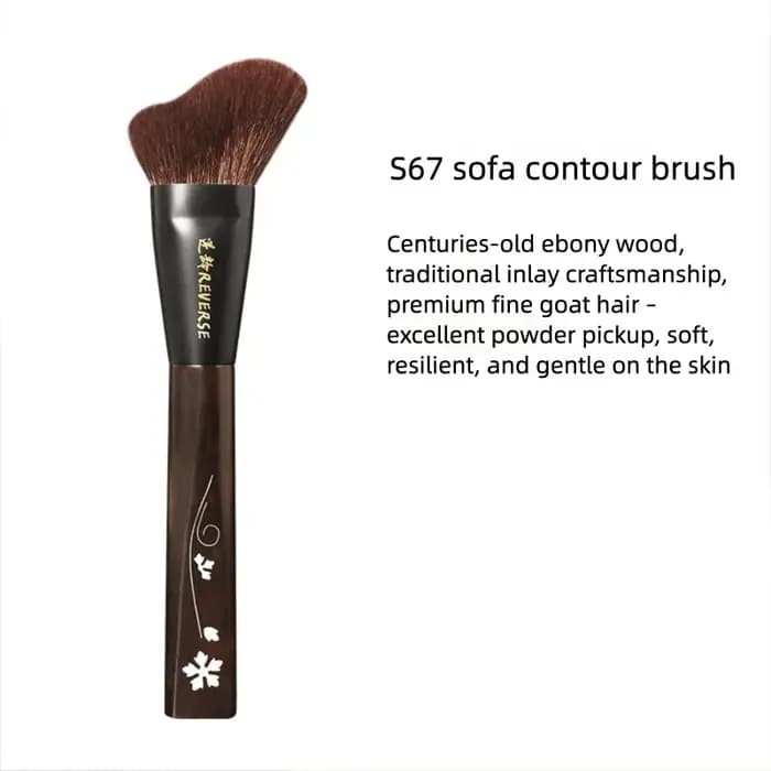 Pinceau de contouring REVERSE/ Reverse Age S67