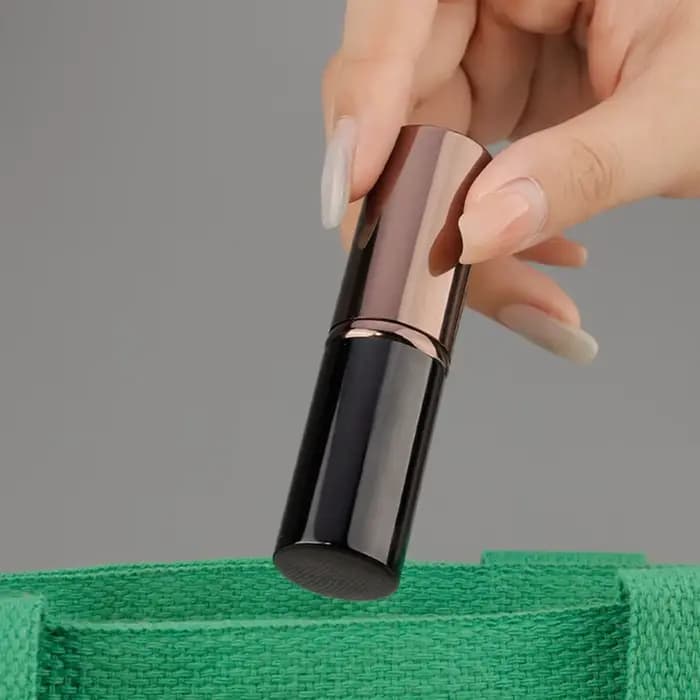 Pinceau à poudre rétractable portable