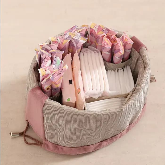Trousse de maquillage imperméable en velours